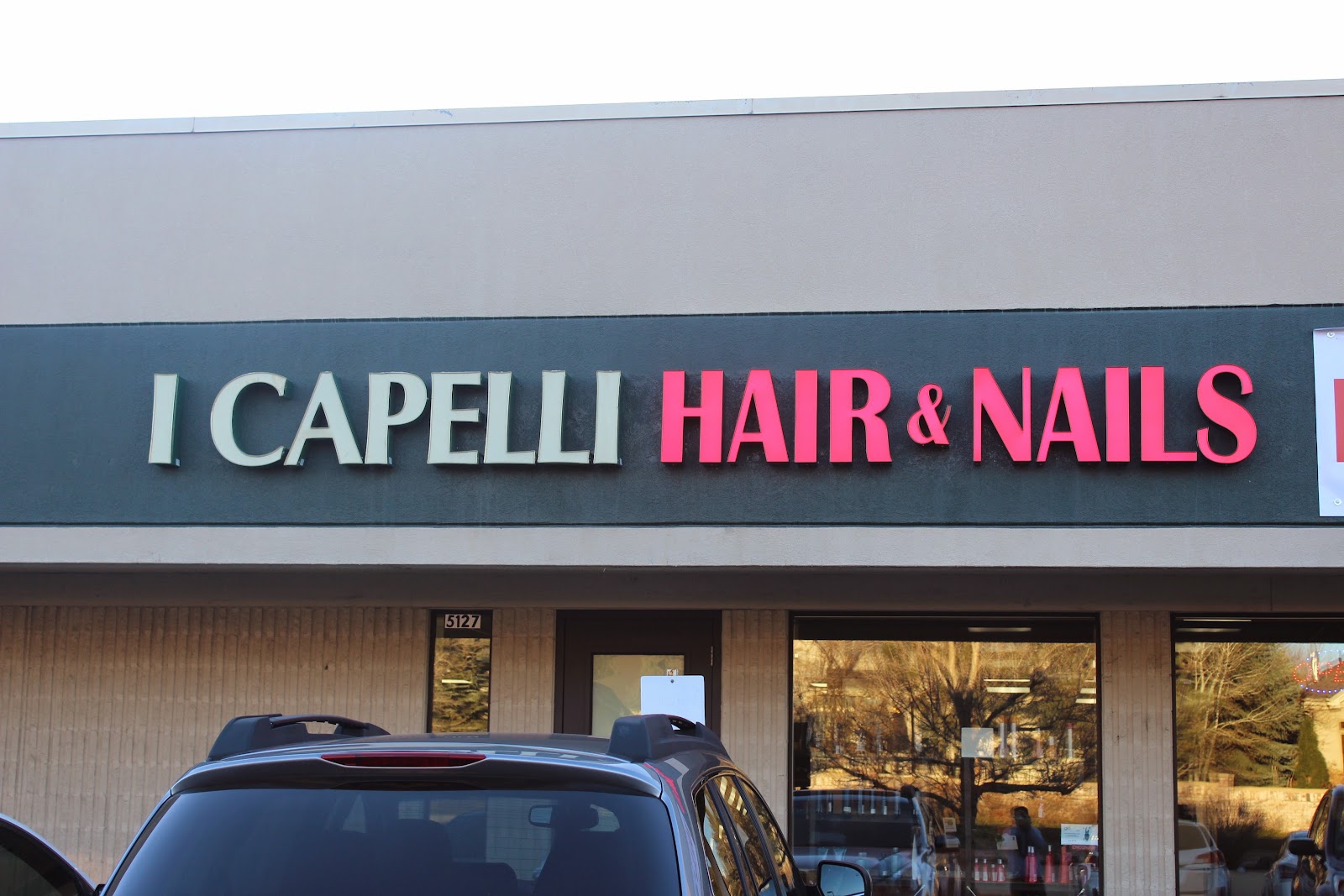 I Capelli Salon nail photo 4